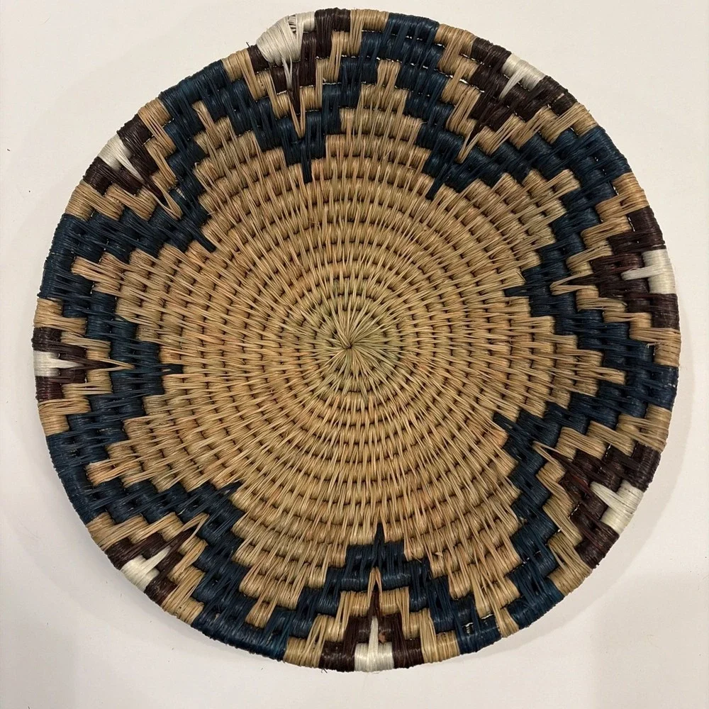 Handwoven Coiled‎ Basket Southwestern Tribal Pattern Decorative Tray 9